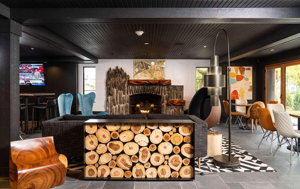 The Earl In Charlevoix Hotel Interior foto